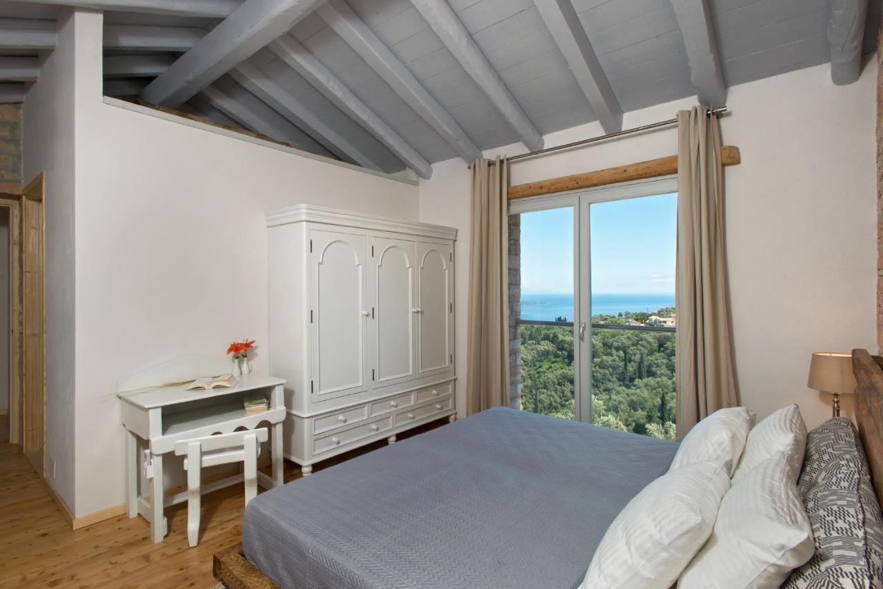 Sinium Luxury Villa Viggla Exterior foto